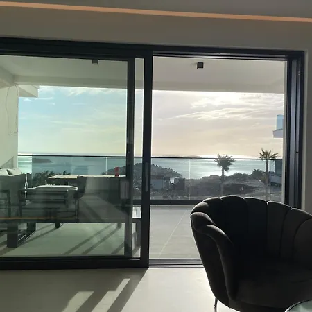 Sunhill Primosten Apartment Dario
