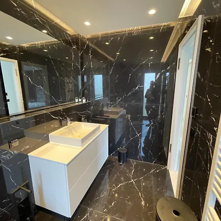 Apartament Sunhill Dario *