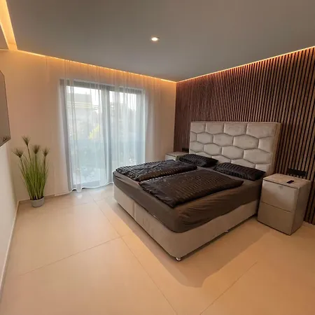 Sunhill Dario Apartment *