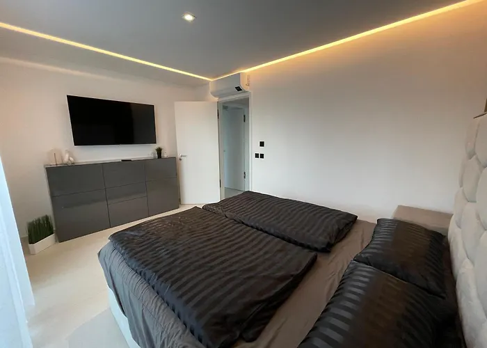 Apartament Sunhill Dario *