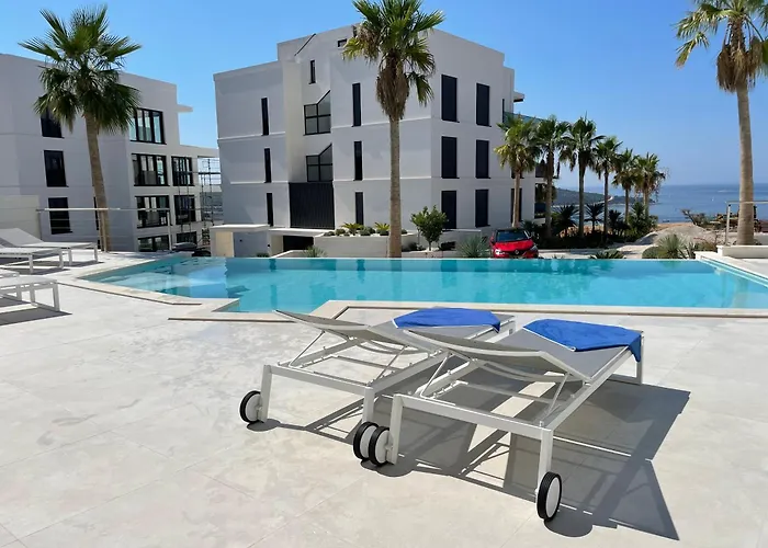 Apartament Sunhill Dario *